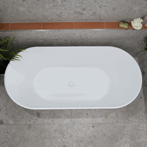 Lincoln Fluted Oval Matte White 1500-1700mm Freestanding Bath