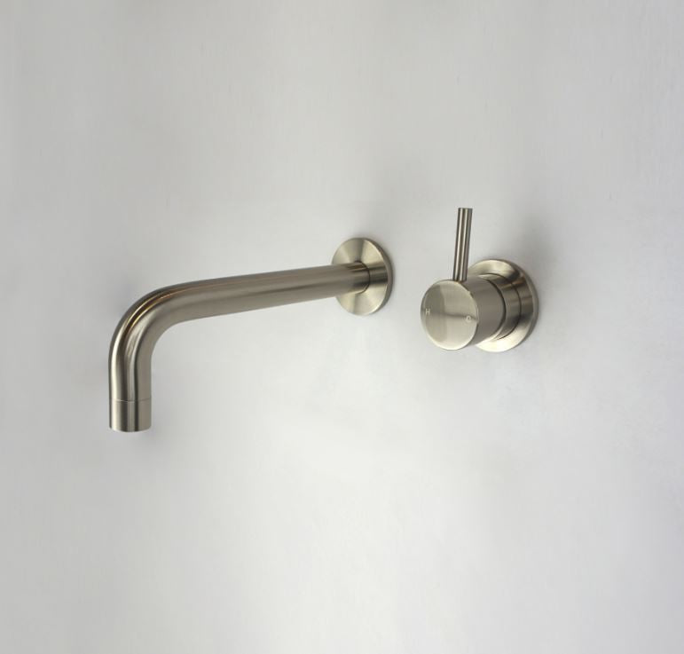 New York Wall Mixer w/ Spout