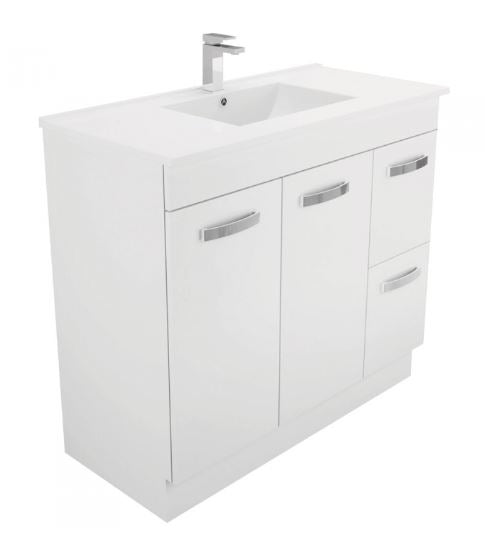 Elka 1000 Vanity